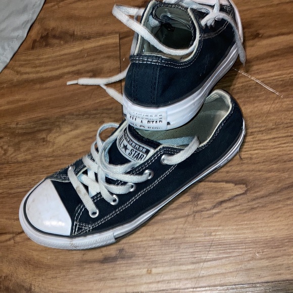 Converse - Picture 3 of 4